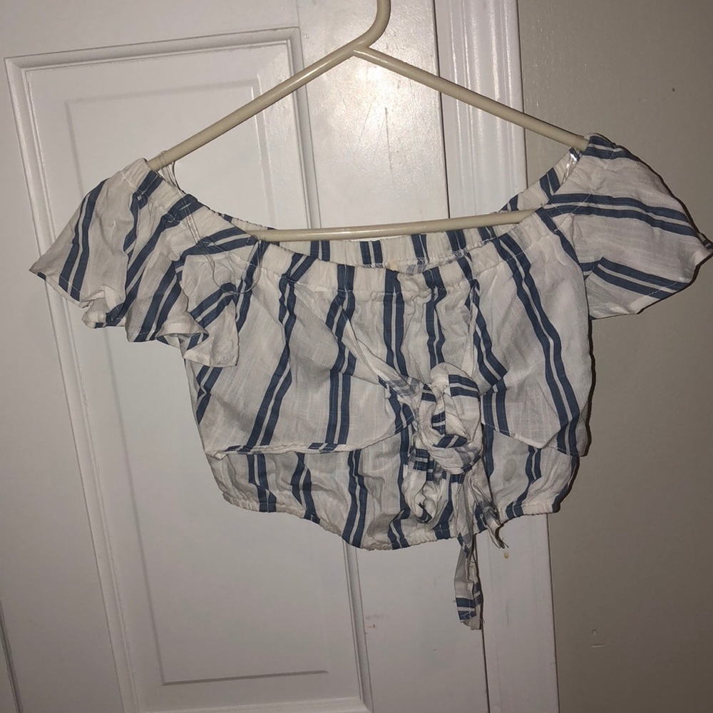 L.A. Hearts off the shoulder crop top